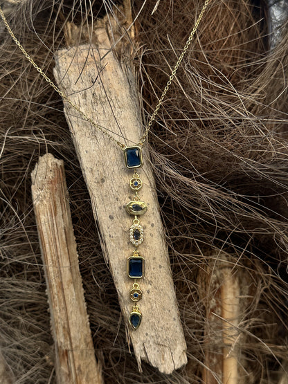 Midnight Cascade Y Kolye